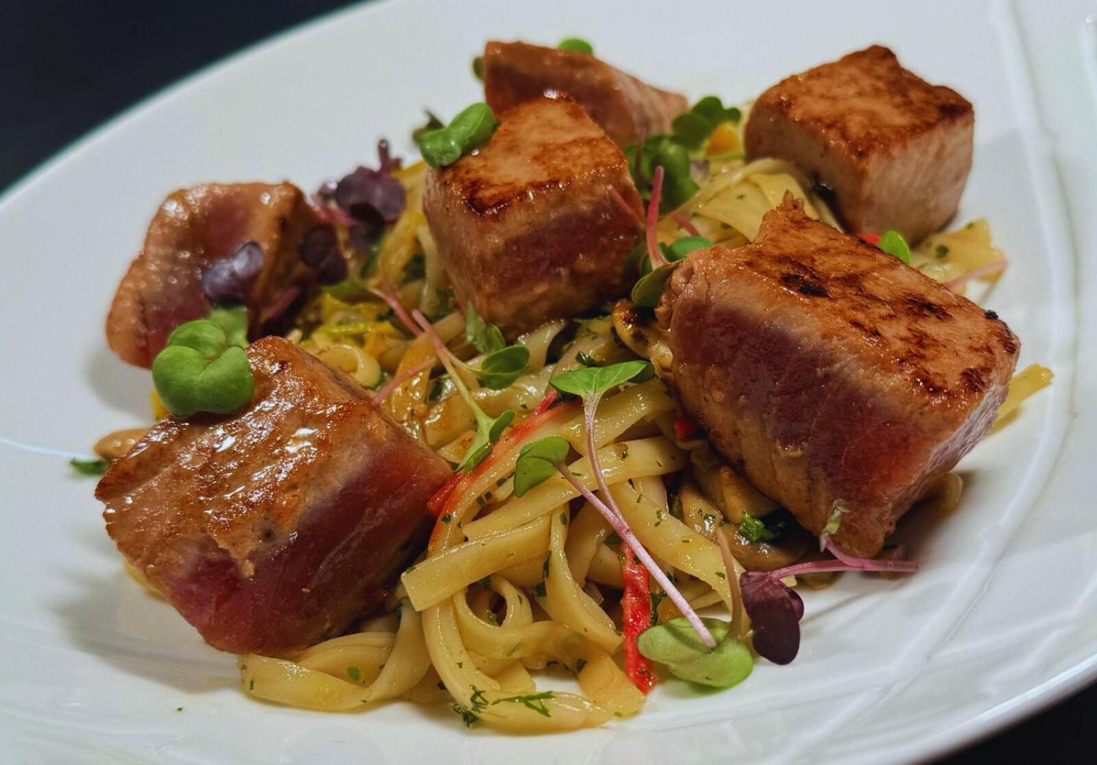 Hotel Restaurant Les Chataigniers 普里瓦 外观 照片
